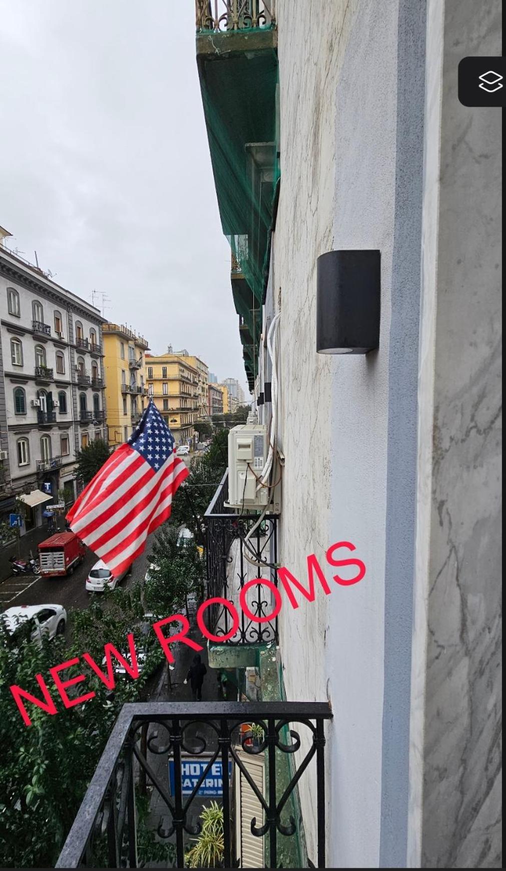 Hotel Crisari Naples Exterior photo